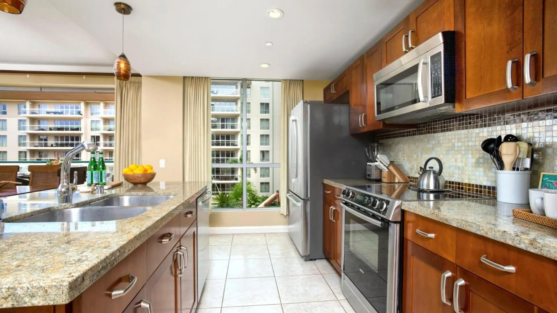 Kbm Resorts Free Car Honua Kai Hkk-413 Ocean Views Xl Wraparound Lanai Kaanapali